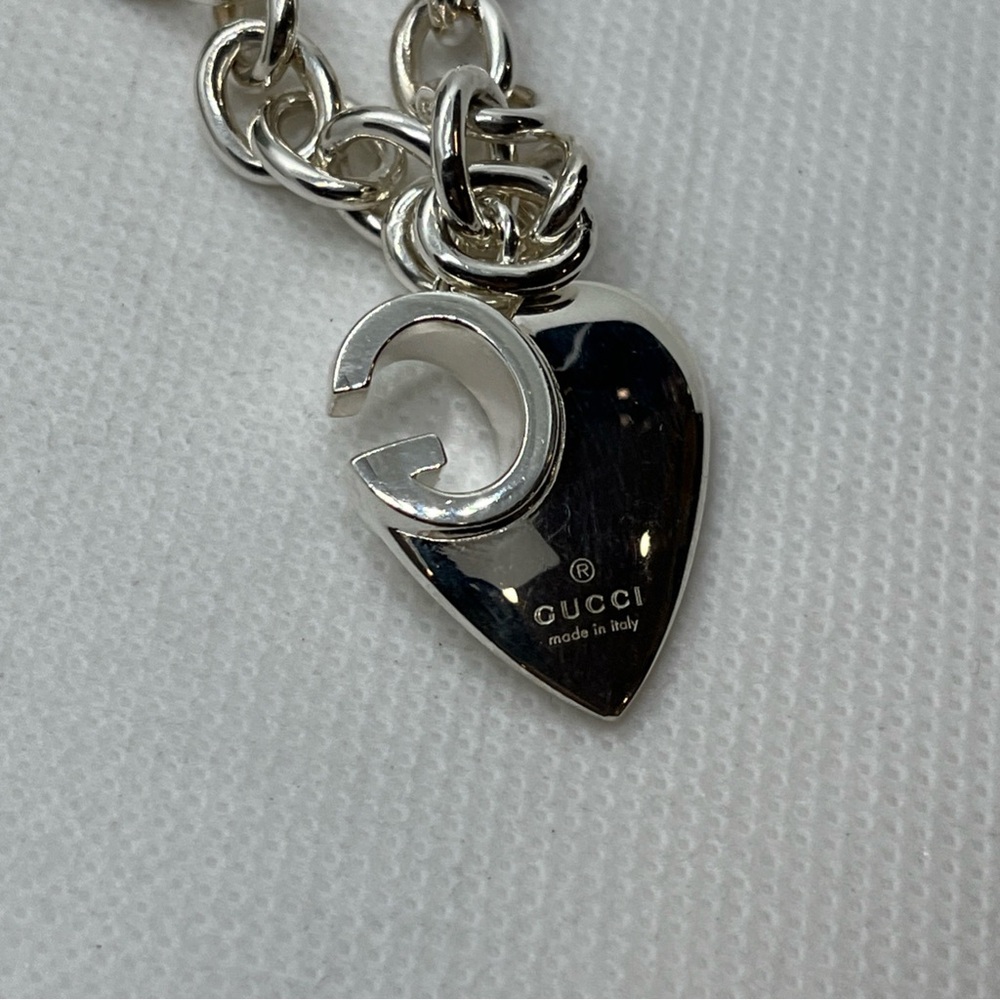 GUCCI Sterling Silver G Heart Charm Bracelet 925 Italy - Picture 8 of 10